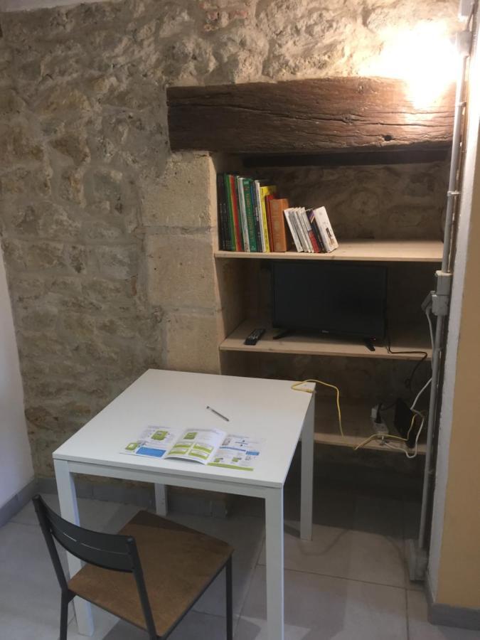 Superbe Gite A La Campagne Dans Le Bordelais Saint-Vivien-de-Blaye Zewnętrze zdjęcie